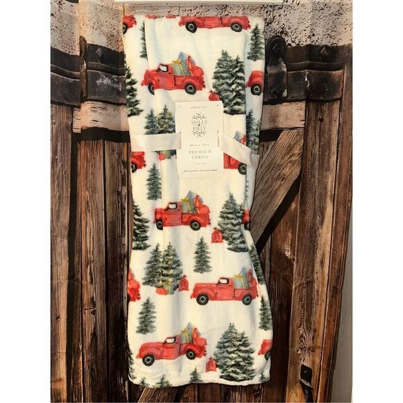 Plush throw red truck Christmas tree Farmhouse 60 x 70 blanket - Picture 1 of 4
